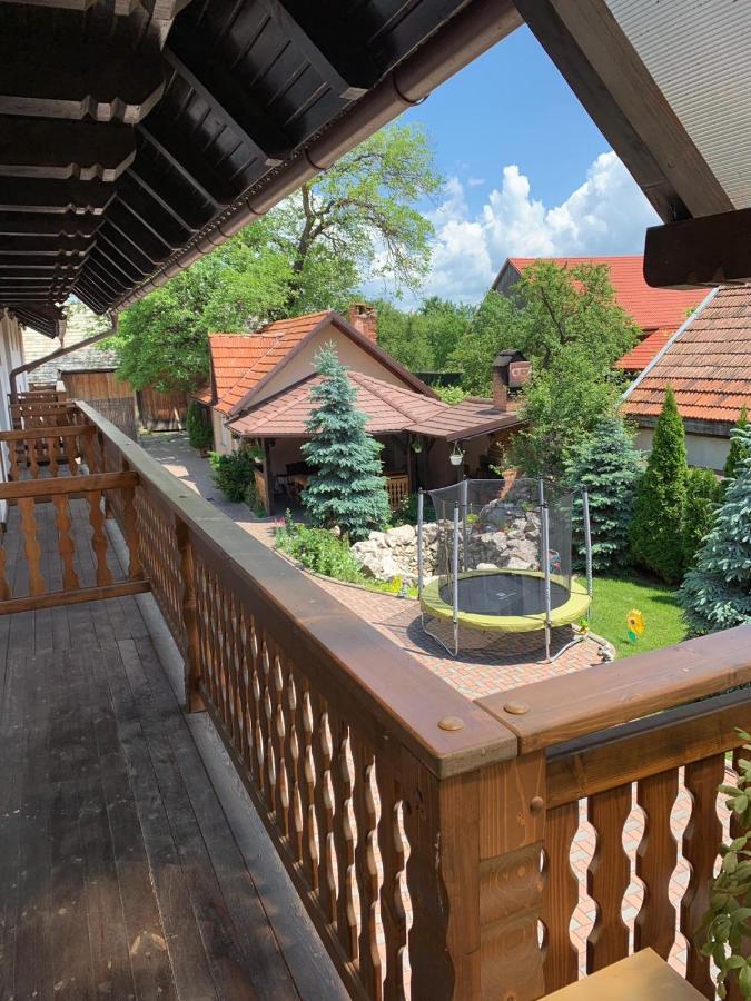 Pensiunea Haiduc Sacele Brasov Zewnętrze zdjęcie
